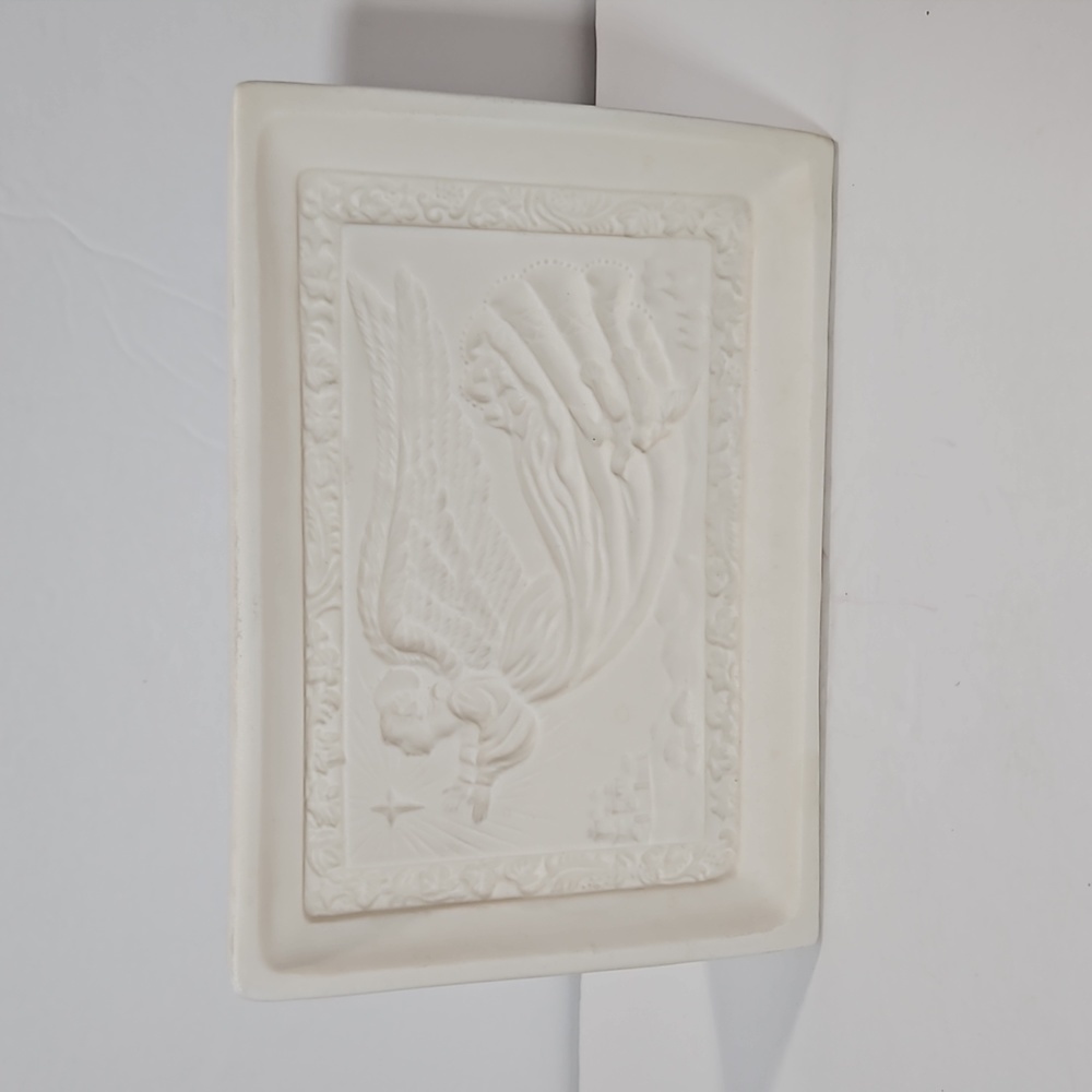 House of Lloyd Christmas Around the World VTG Angel in Flight Night Light Cream